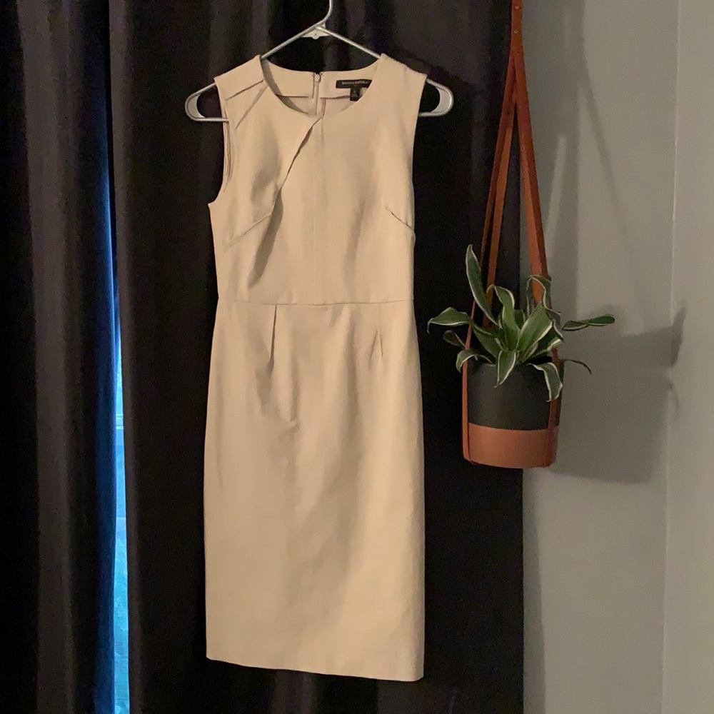 Tan banana republic dress
